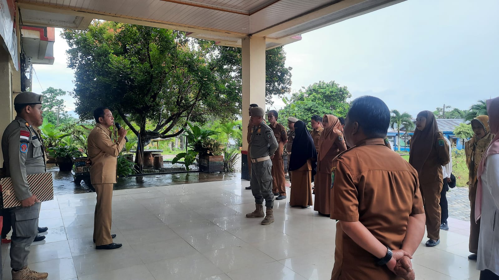 BERITA GAMBAR SIMPATIK